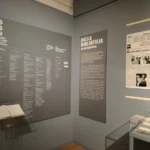 Umberto Eco e il nome delle cose: segni, realtà e interpretazione in mostra a Roma